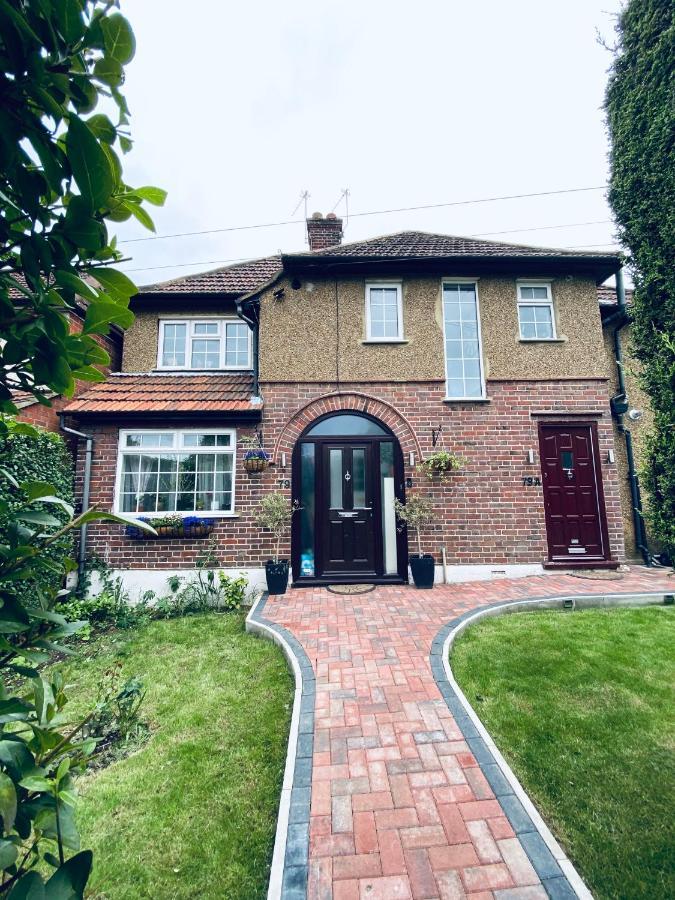 The Film Studio Appartement 5 Min To Harry Potter Watford  Ngoại thất bức ảnh