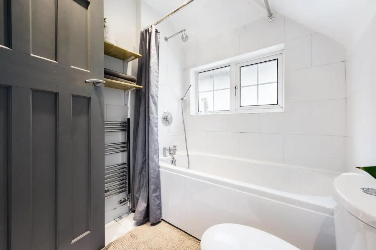 The Film Studio Appartement 5 Min To Harry Potter Watford  Ngoại thất bức ảnh