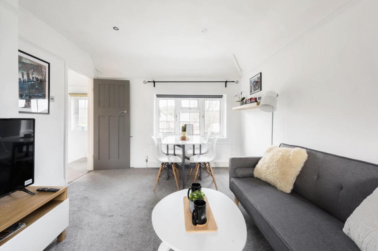 The Film Studio Appartement 5 Min To Harry Potter Watford  Ngoại thất bức ảnh